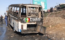 Patte d’Oie : un accident mortel impliquant un vélomoteur et un autocar a déclenché incendies et vandalisme