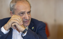 Genève : Alfonso Gomez convie les citoyens à un débat sur les coulisses de la démocratie