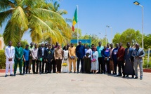 Le Directeur du CROUS de Saint-Louis reçoit le nouveau bureau de la Commission Sociale des Étudiants