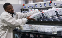 Une simple erreur de synchronisation alimente des théories de fraude sur le dépouillement à Los Angeles