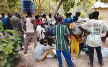 🇸🇳 🇬🇲 Immigration : La sécurité gambienne démantèle un réseau de 47 candidats à l'émigration à Bafuloto Village