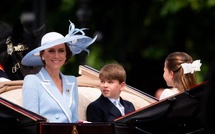 EN IMAGES - Kate Middleton et le prince William ont réuni leurs trois enfants ce samedi pour la parade de Trooping the Colour, lançant les festivités pour l'anniversaire officiel du roi.