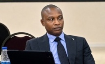 CHRONIQUE - Du même sang, des chaînes différentes : la dialectique Sonko-Diomaye
