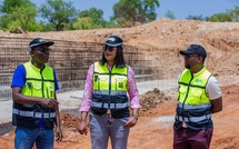 Gestion de l'eau: La Directrice générale de l'OLAC évalue l'état d'avancement des chantiers du PROMOREN sur le terrain