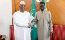 Tête-à-tête au Palais : Le Président Diomaye Faye et Macky Sall en toute intimité autour de la candidature à l’ONU, une rencontre symbolique au sommet de l’État