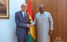 Diplomatie économique : Le Président Mahama reçoit le gouverneur du Wisconsin Tony Evers à Accra