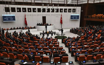 Turquie : un projet de loi pour encadrer la fin du conflit avec le PKK