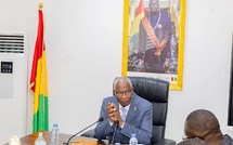 Guinée: le Premier ministre Amadou Oury Bah reçoit les inspecteurs généraux des départements ministériels