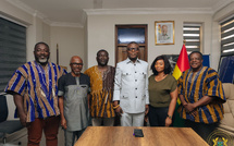 Ghana : le Dansoman Keep Fit Club rend visite au ministre des Sports pour réclamer la réhabilitation de son terrain