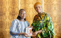 La Première Dame Marie Khône Faye reçoit l'auteure burkinabè Banhanla Guitanga au Palais de la République