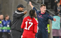 Norvège : Olise expulsé, Viking FK tient le Bayern Munich en échec lors d'une soirée folle
