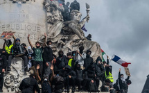 France: les camps politiques se renvoient la responsabilité du « chaos », des appels à la démission de Nuñez